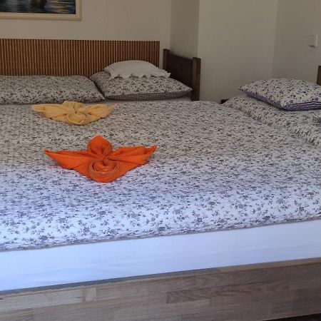 Apartman Hluboka Nad Vltavou Luaran gambar